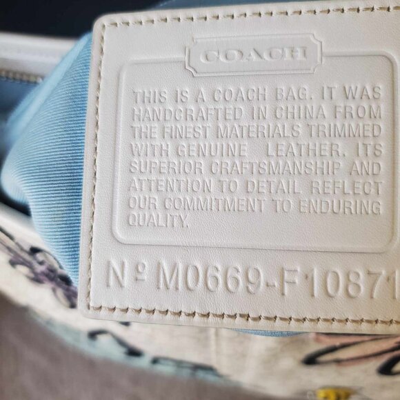 COACH WHITE SIGNATURE FLORAL BEE DUFFLE CROSSBODY - Picture 12 of 17